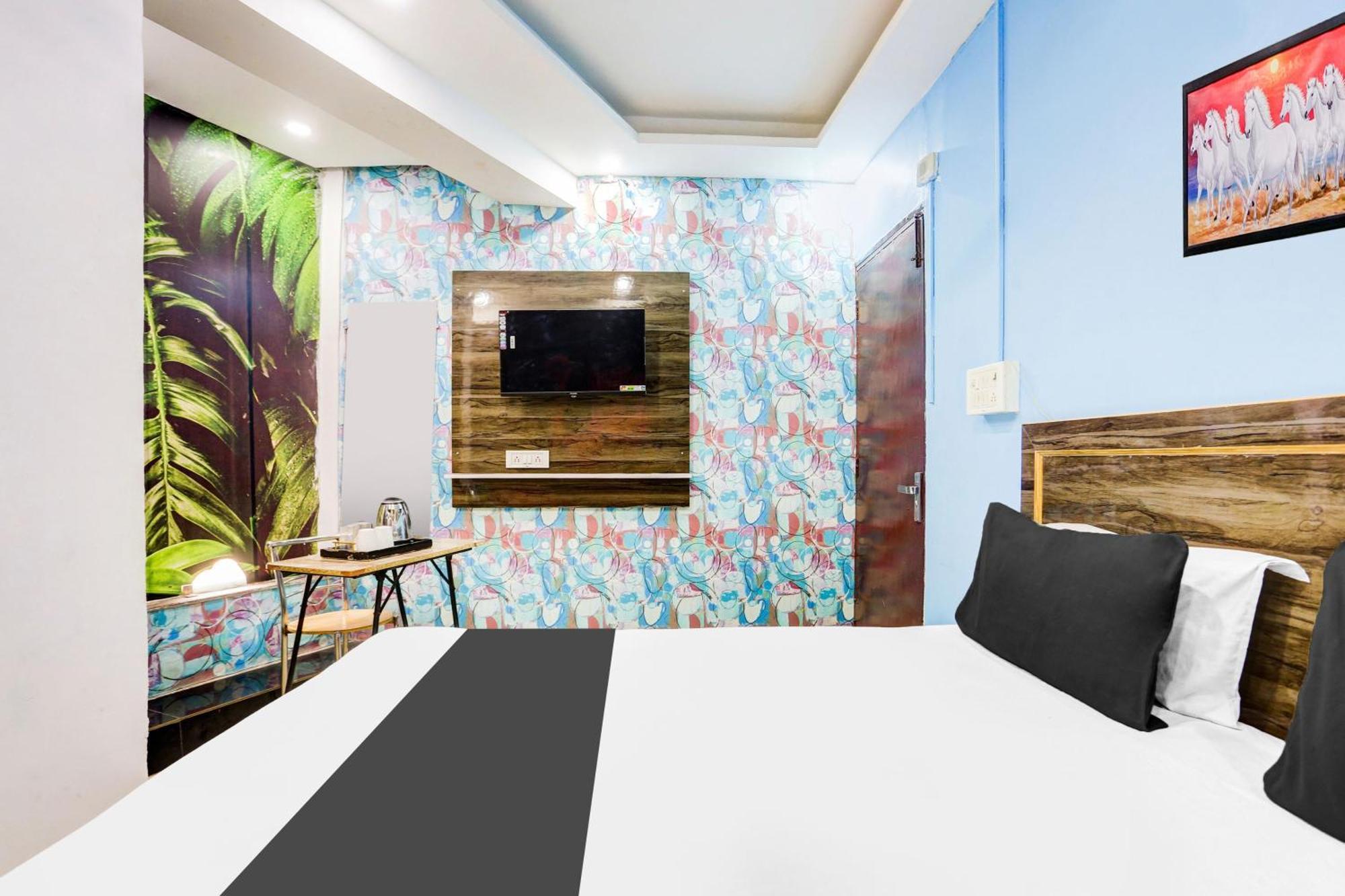 Hotel Rk Plaza New Delhi Extérieur photo